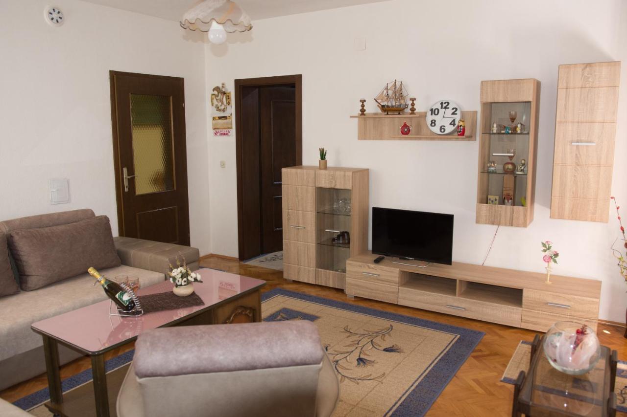 Apartment Elmari Prilep Esterno foto
