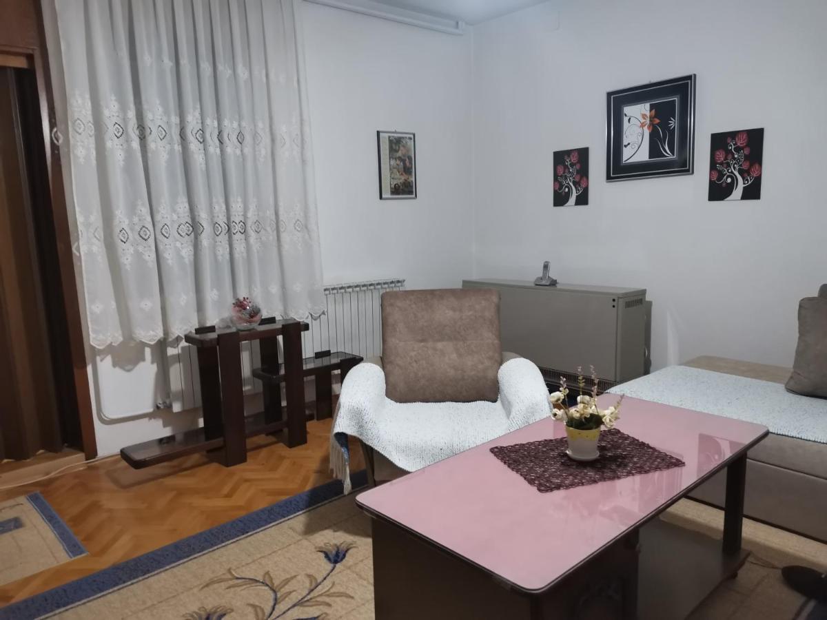 Apartment Elmari Prilep Esterno foto